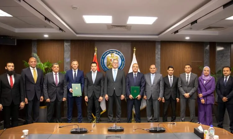 البترول: “إيجاس” تعقد اتفاقية جديدة لتوسيع أنشطة استكشاف الغاز في منطقة الدلتا