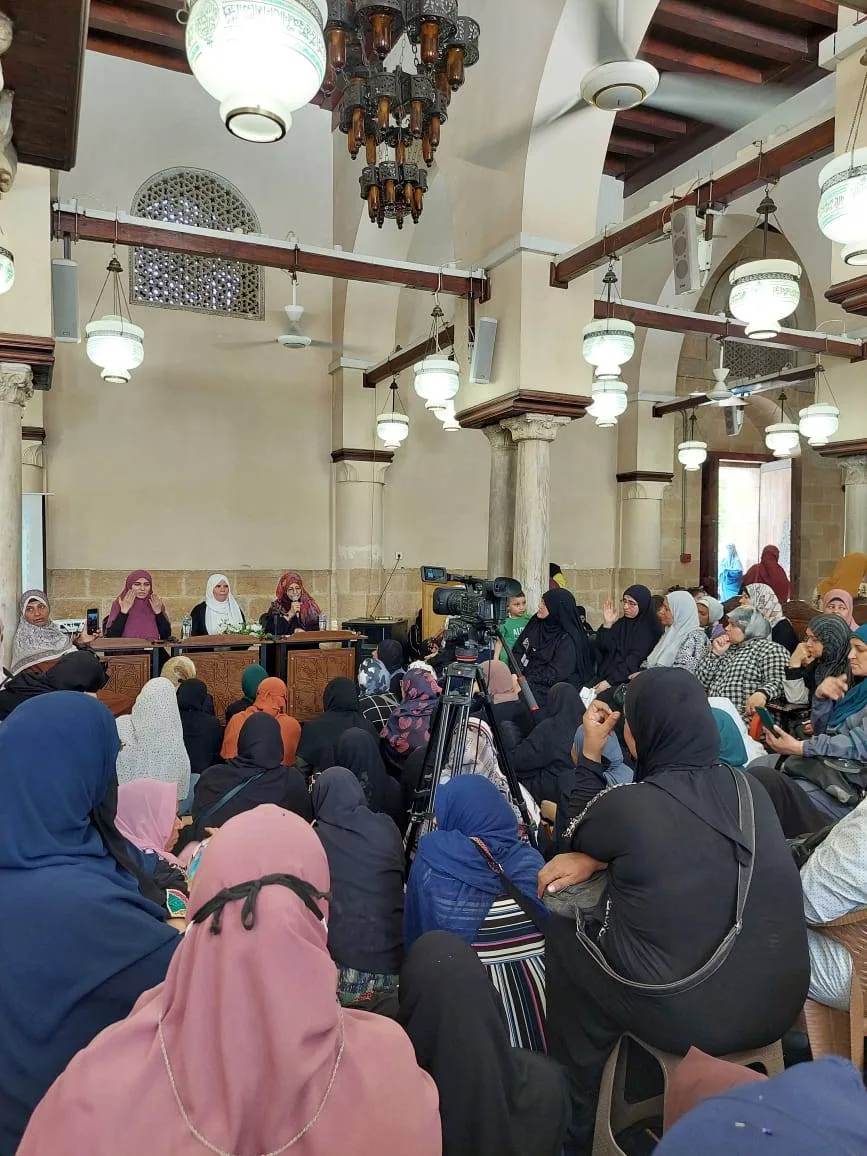 البرامج النسائية في الأزهر تقدم خطة لتشخيص وعلاج اضطرابات الصوت وطلاقة الكلام لدى أصحاب الهمم. البرامج النسائية في الأزهر تقدم خطة لتشخيص وعلاج اضطرابات الصوت وطلاقة الكلام لدى أصحاب الهمم.