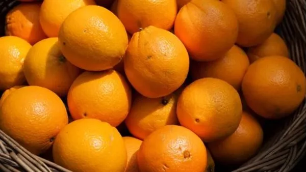 البرتقال: كنز غذائي يعزز الصحة ويحارب الأمراض البرتقال: كنز غذائي يعزز الصحة ويحارب الأمراض