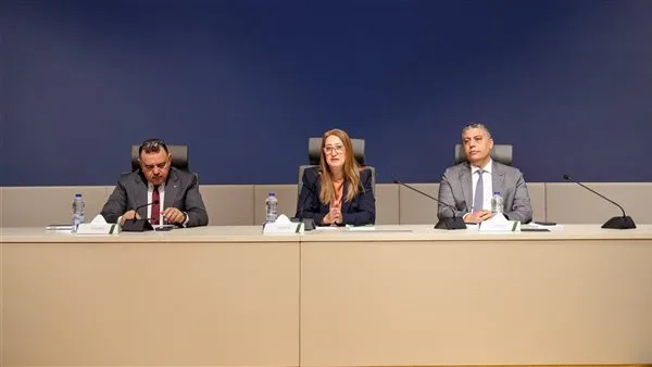 البريد يتجه نحو خدمات التمويل متناهي الصغر وتطوير منظومة الحوافز البريد يتجه نحو خدمات التمويل متناهي الصغر وتطوير منظومة الحوافز