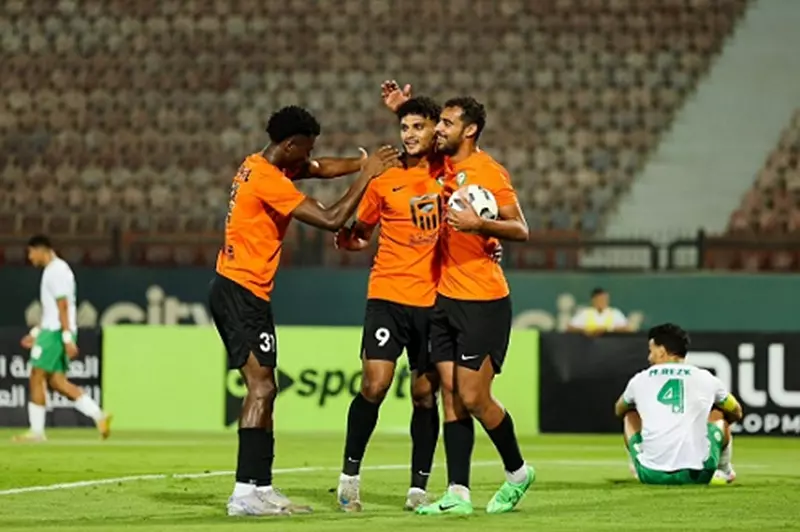 الصراع في البطولة.. محمود بسيوني يدير مباراة البنك الأهلي والمصري في الدوري الصراع في البطولة.. محمود بسيوني يدير مباراة البنك الأهلي والمصري في الدوري