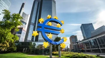 البنك الأوروبي لإعادة الإعمار يعلن زيادة استثماراته في مصر.. خبير يوضح تأثيرها على النمو الاقتصادي