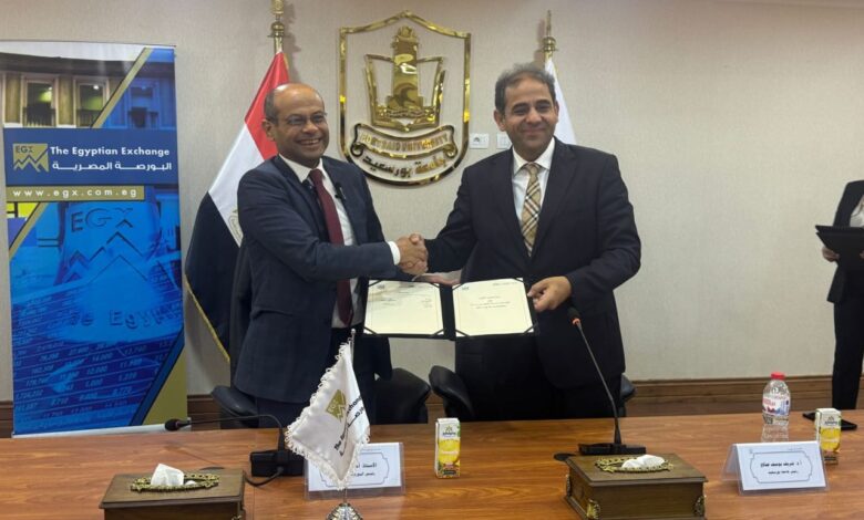 البورصة المصرية تتعاون مع جامعة بورسعيد لتعزيز الوعي المالي بين الطلاب البورصة المصرية تتعاون مع جامعة بورسعيد لتعزيز الوعي المالي بين الطلاب