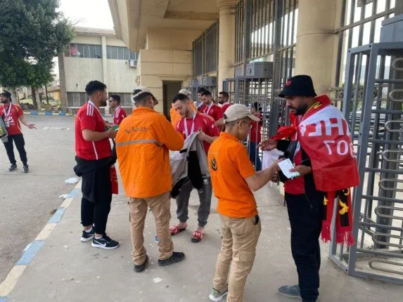التحضيرات الأمنية تنتهي لتأمين مباراة الأهلي وسيراميكا في الدوري. التحضيرات الأمنية تنتهي لتأمين مباراة الأهلي وسيراميكا في الدوري.