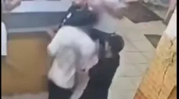 التحقيق مع طالب طعن زميله بسلاح أبيض داخل سنتر تعليمي في الزاوية الحمراء