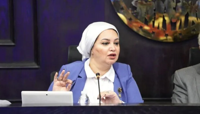«التعريف بقانون العمل الجديد في ندوة لمستقبل وطن» «التعريف بقانون العمل الجديد في ندوة لمستقبل وطن»