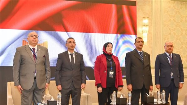التغيرات الجيوسياسية وأثرها على بيئة الأعمال.. بالمؤتمر العلمي الدولي التاسع لكلية التجارة التغيرات الجيوسياسية وأثرها على بيئة الأعمال.. بالمؤتمر العلمي الدولي التاسع لكلية التجارة