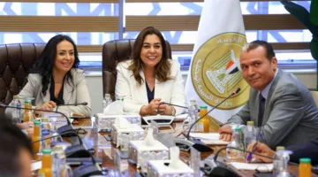 التنمية المحلية والتضامن يدعمان “أيادي مصر ” للتسويق للحرف التراثية