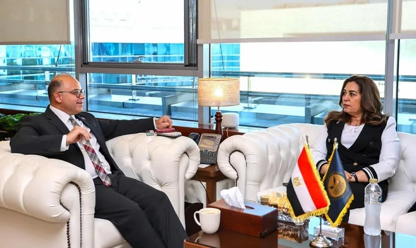 التنمية المحلية والرقابة المالية تتفقان على وصول الخدمة غير المصرفية لأكبر شريحة التنمية المحلية والرقابة المالية تتفقان على وصول الخدمة غير المصرفية لأكبر شريحة