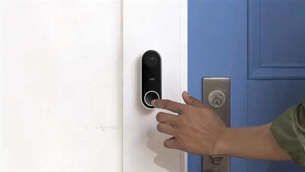 الجار بوابة الجنة.. الأمن يبدأ من باب بيتك الجار بوابة الجنة.. الأمن يبدأ من باب بيتك
