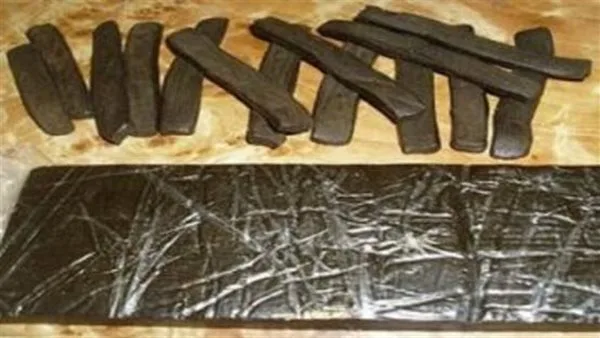 الحبس 5 سنوات لطالب بمدينة دهب لإتجاره في المواد المخدرة الحبس 5 سنوات لطالب بمدينة دهب لإتجاره في المواد المخدرة