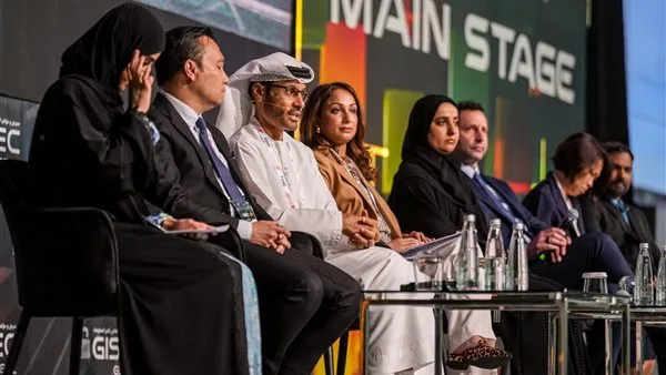الحكومات تناقش الدفاع السيبراني المتعدد في جيسيك جلوبال الحكومات تناقش الدفاع السيبراني المتعدد في جيسيك جلوبال