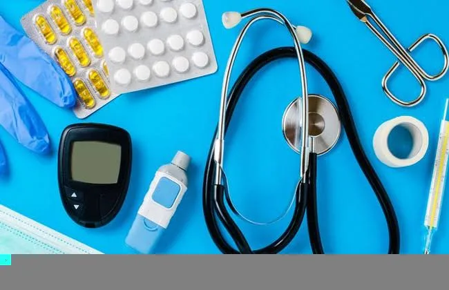 الحكومة توافق على إنشاء مخازن الأجهزة والأدوية والمستلزمات الطبية الحكومة توافق على إنشاء مخازن الأجهزة والأدوية والمستلزمات الطبية