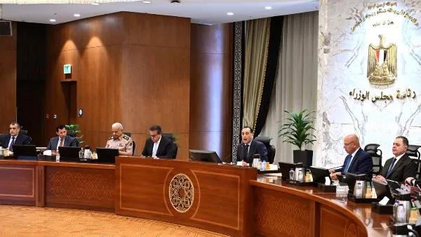 الحكومة توافق على اعتبار مشروع المخازن الطبية اللوجستية مشروعًا قوميًا الحكومة توافق على اعتبار مشروع المخازن الطبية اللوجستية مشروعًا قوميًا