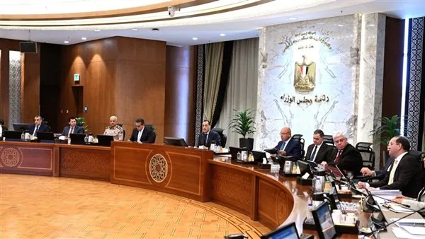 الحكومة توافق على بدء التشغيل الفعلي لمنظومة التأمين الصحي الشامل بأسوان الحكومة توافق على بدء التشغيل الفعلي لمنظومة التأمين الصحي الشامل بأسوان