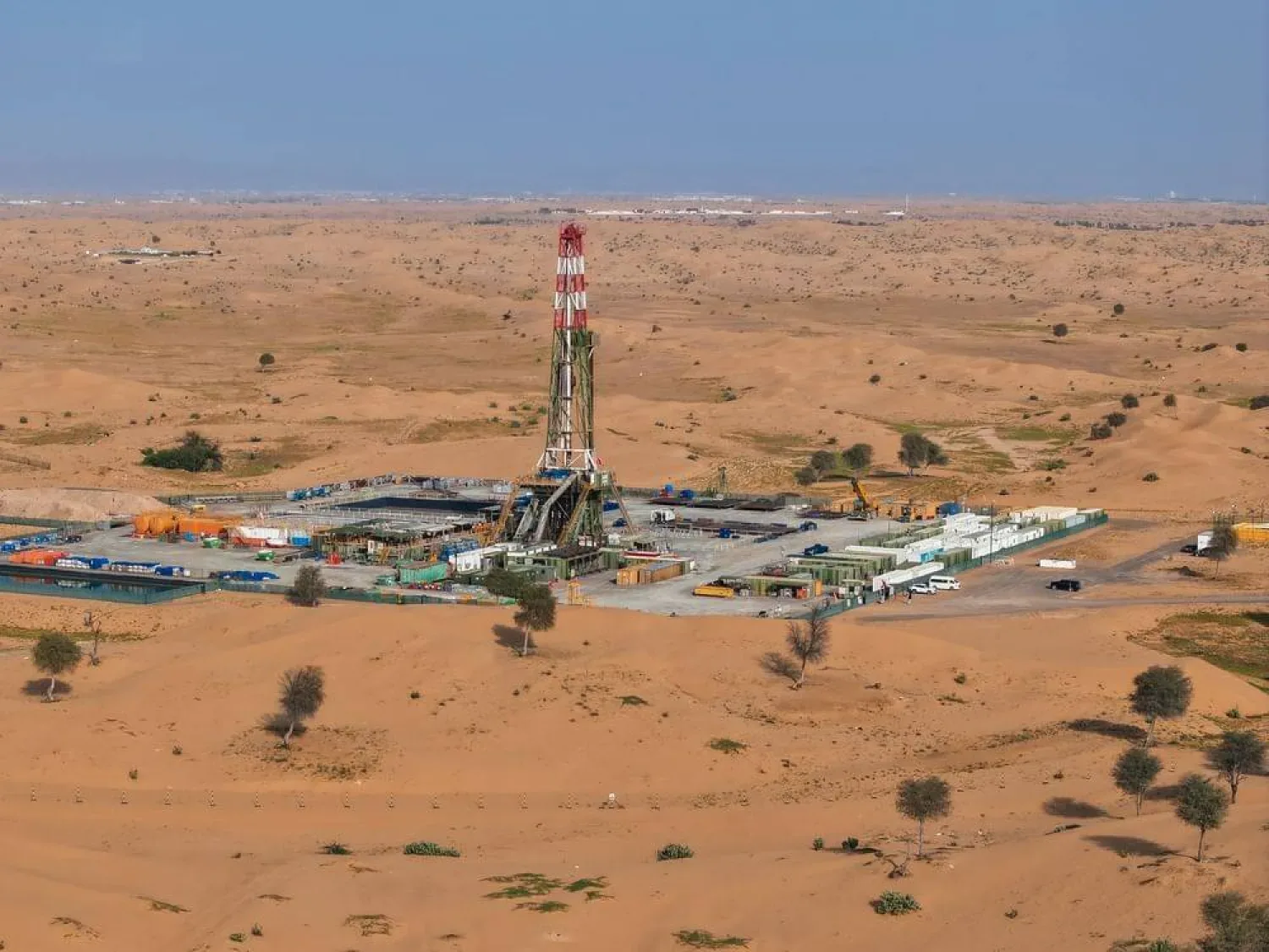 “ثروة للبترول” تزيد احتياطياتها المؤكدة بمقدار 3.5 مليون برميل في عام 2024 “ثروة للبترول” تزيد احتياطياتها المؤكدة بمقدار 3.5 مليون برميل في عام 2024