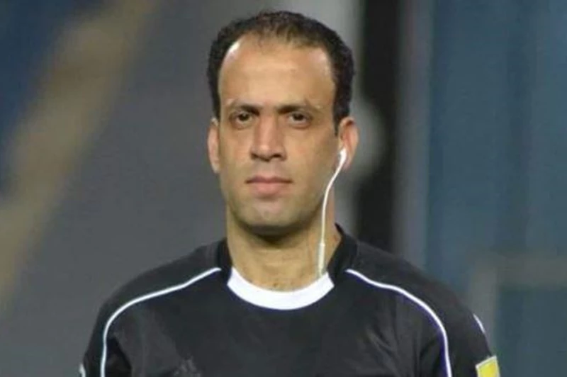 الحنفي حكمًا لمباراة الزمالك وسيراميكا كليوباترا.. وطارق مجدي يقود البنك الأهلي وبيراميدز الحنفي حكمًا لمباراة الزمالك وسيراميكا كليوباترا.. وطارق مجدي يقود البنك الأهلي وبيراميدز