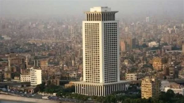 الخارجية تتابع استغاثة البحارة المصريين بالمياه الإماراتية.. ومصدر دبلوماسي: سيتم التنسيق مع الجهات المعنية| خاص الخارجية تتابع استغاثة البحارة المصريين بالمياه الإماراتية.. ومصدر دبلوماسي: سيتم التنسيق مع الجهات المعنية| خاص