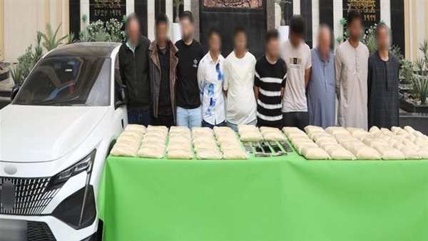 «الداخلية» تسقط متهمين جدد في واقعة جلب الحشيش الاصطناعي «الداخلية» تسقط متهمين جدد في واقعة جلب الحشيش الاصطناعي