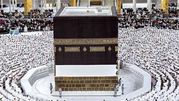 الدكتور عبداللطيف سليمان: الإحرام لا يصح دون المرور بالمواقيت المكانية الدكتور عبداللطيف سليمان: الإحرام لا يصح دون المرور بالمواقيت المكانية