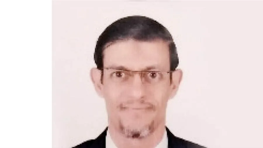 الدكتور نظمي عبد البر، رئيس المركز الجيولوجي للتعدين بالمنيا: «الأبحاث العلمية» دعمت الزراعة وابتكرنا منتجًا طبيًا بديلاً للمبيدات الكيميائية الضارة. الدكتور نظمي عبد البر، رئيس المركز الجيولوجي للتعدين بالمنيا: «الأبحاث العلمية» دعمت الزراعة وابتكرنا منتجًا طبيًا بديلاً للمبيدات الكيميائية الضارة.