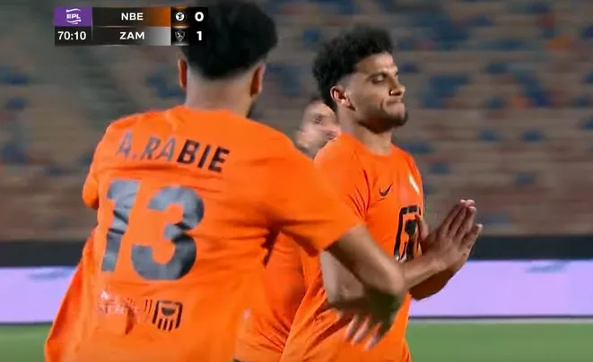الدوري المصري الممتاز: أسامة فيصل يسجل هدف التعادل للبنك الأهلي في مرمى الزمالك من ركلة جزاء في الدقيقة 70 الدوري المصري الممتاز: أسامة فيصل يسجل هدف التعادل للبنك الأهلي في مرمى الزمالك من ركلة جزاء في الدقيقة 70