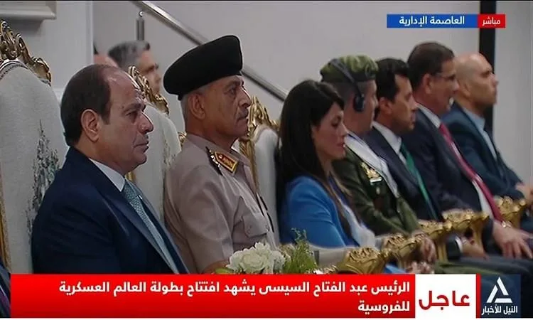 الرئيس السيسي يشهد فيلما تسجيليا عن "نظير" عميد عائلة الخيول الملكية الرئيس السيسي يشهد فيلما تسجيليا عن "نظير" عميد عائلة الخيول الملكية