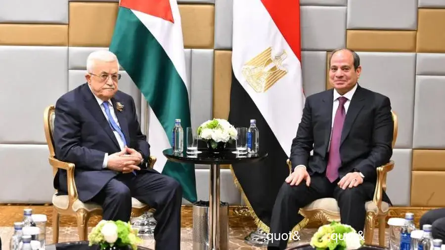 الرئيس السيسي يلتقي "أبومازن" بموسكو ويؤكد دعم مصر الكامل للقضية الفلسطينية ووقف إطلاق النار بغزة الرئيس السيسي يلتقي "أبومازن" بموسكو ويؤكد دعم مصر الكامل للقضية الفلسطينية ووقف إطلاق النار بغزة