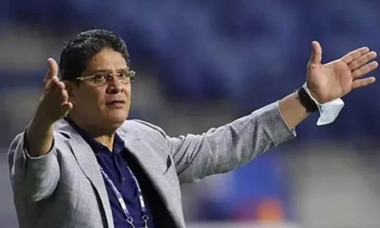 الرمادي يسيطر على لاعبي النادي