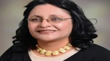 الروائية عزة رشاد: دراسة الطب لم تمنعني من تحقيق حلم الكتابة