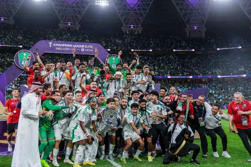 الرياضية السعودية: مليون ريال مكافأة لاعبي أهلي جدة بعد التتويج بدوري أبطال آسيا الرياضية السعودية: مليون ريال مكافأة لاعبي أهلي جدة بعد التتويج بدوري أبطال آسيا