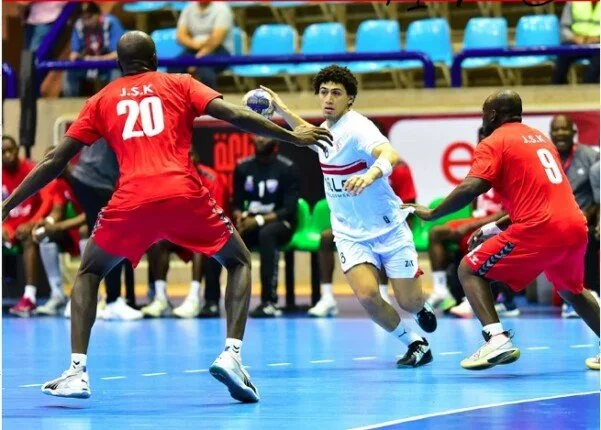 الزمالك يتفوق على بطل الكونغو بفوز كبير 33-13 في كأس الكؤوس الإفريقية الزمالك يتفوق على بطل الكونغو بفوز كبير 33-13 في كأس الكؤوس الإفريقية