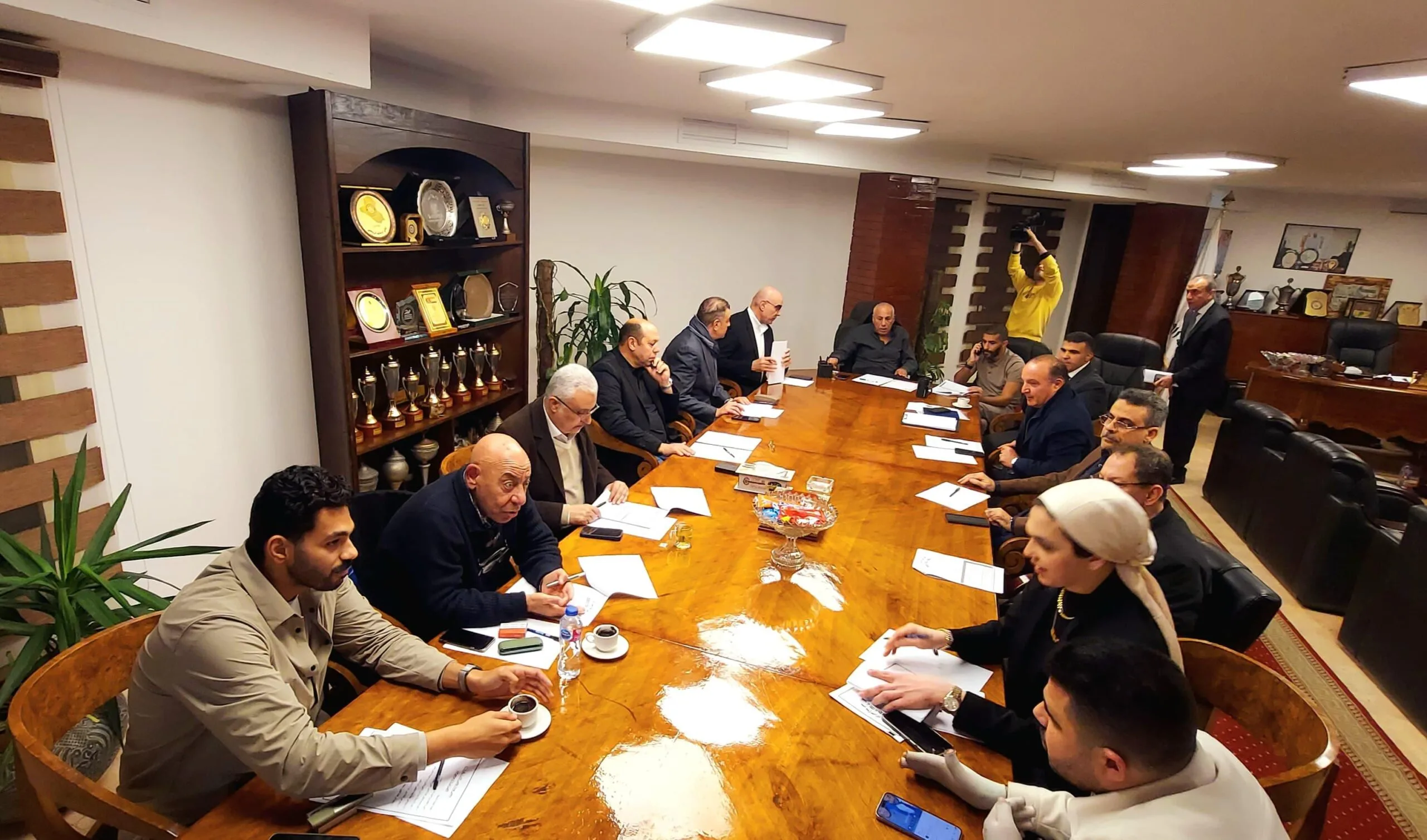 الزمالك يرفع مستوى التصعيد ضد شركة اتصالات ويقدم شكوى إلى رئيس الوزراء الزمالك يرفع مستوى التصعيد ضد شركة اتصالات ويقدم شكوى إلى رئيس الوزراء