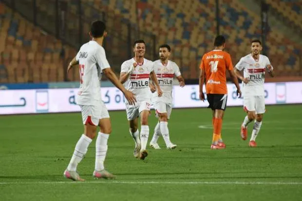 الزمالك يسدد مستحقات ياسر حمد ويترقب رفع الحظر عن القيد من «فيفا» الزمالك يسدد مستحقات ياسر حمد ويترقب رفع الحظر عن القيد من «فيفا»