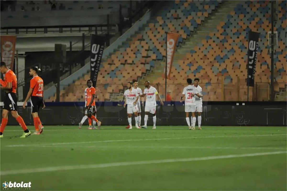 الزمالك يشرح سبب عدم مشاركة ناصر منسي في مباراة فاركو الزمالك يشرح سبب عدم مشاركة ناصر منسي في مباراة فاركو