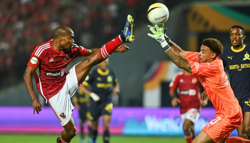الزمالك يفاجئ بيرسى تاو