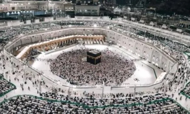 وصول 820,658 حاجًا من خارج المملكة عبر النقاط الحدودية الدولية وصول 820,658 حاجًا من خارج المملكة عبر النقاط الحدودية الدولية