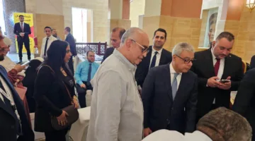 السفير المصري بالرياض: آلاف الطلبات من المصريين بالسعودية لاستخراج بطاقة الرقم القومي