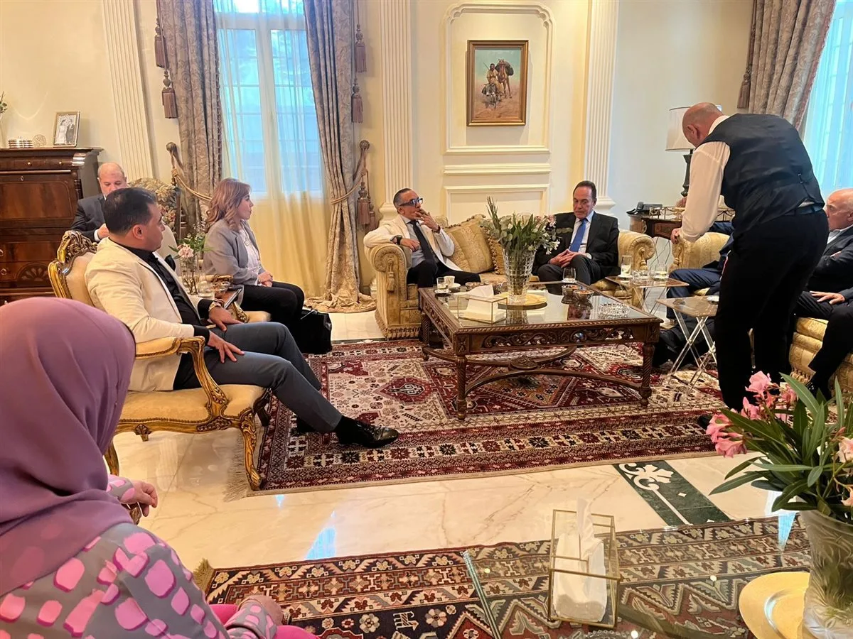 السفير علاء موسى يستقبل وفد رجال الأعمال: لبنان بلد يزخر بالفرص والتعاون المشترك هو سر النجاح السفير علاء موسى يستقبل وفد رجال الأعمال: لبنان بلد يزخر بالفرص والتعاون المشترك هو سر النجاح
