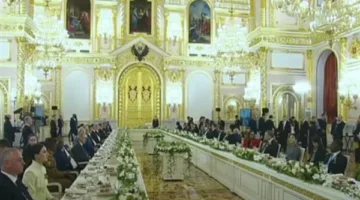 السيسي يشارك في حفل عشاء بالكرملين مع القادة المشاركين في الاحتفالات بالذكرى الثمانين لعيد النصر