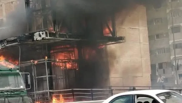 السيطرة على حريق بمول تجاري في كرداسة دون إصابات السيطرة على حريق بمول تجاري في كرداسة دون إصابات