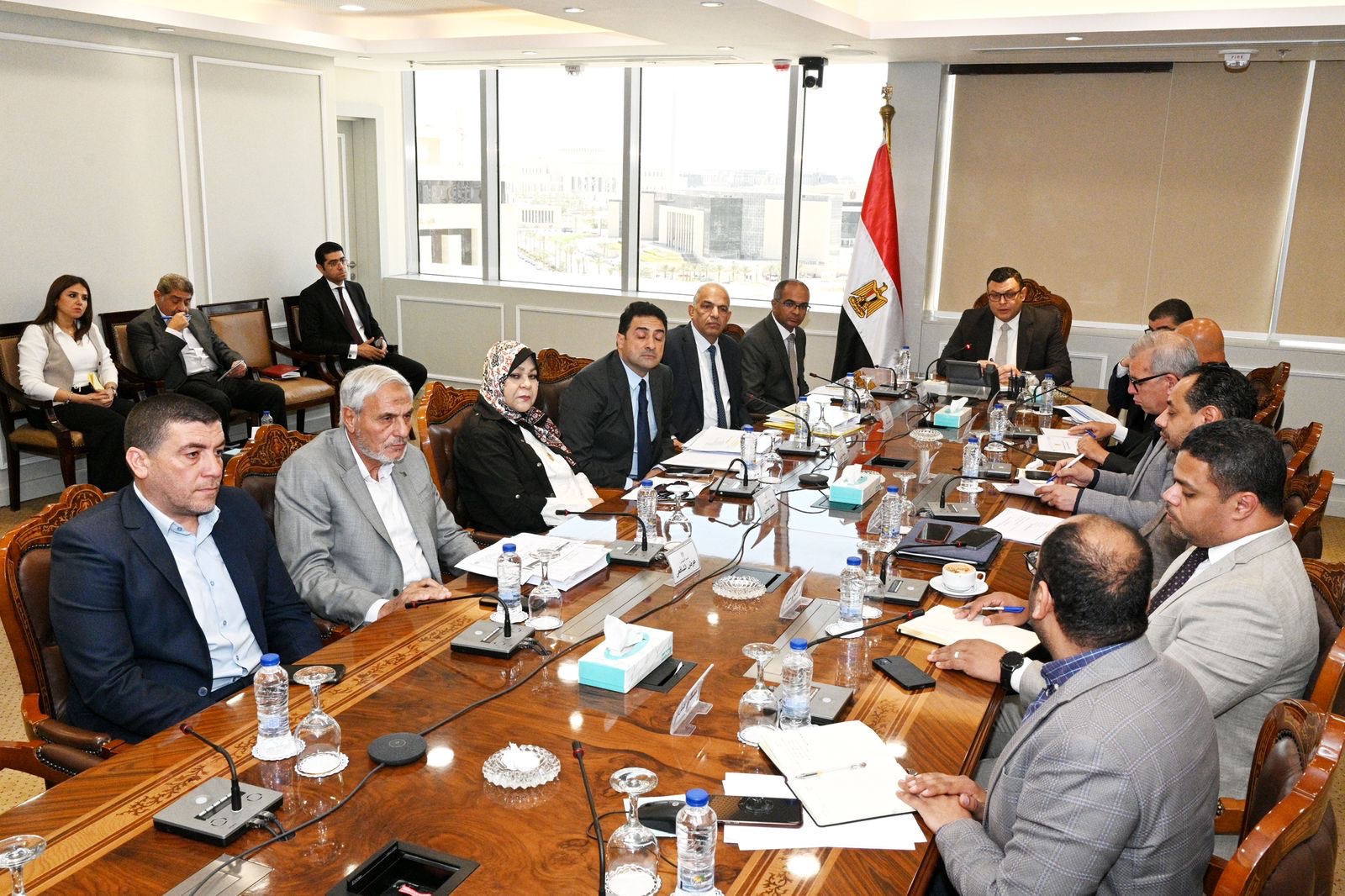 الشربيني يتابع موقف تنفيذ المرحلة الثانية لمحطة مياه الشرب بمدينة 6 أكتوبر الشربيني يتابع موقف تنفيذ المرحلة الثانية لمحطة مياه الشرب بمدينة 6 أكتوبر