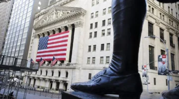 الشركات الأمريكية تخطط لإعادة شراء أسهمها بوتيرة قياسية وسط حالة عدم اليقين