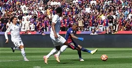 الشوط الأول.. برشلونة يتقدم على ريال مدريد 4-2 في الكلاسيكو