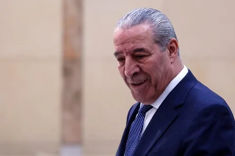 الشيخ: نفاوض إسرائيل من باب المصالح ولا يمكن إلغاء “حماس” وأولويتنا تثبيت شعبنا على أرضه والبندقية الفلسطينية مُسيسة الشيخ: نفاوض إسرائيل من باب المصالح ولا يمكن إلغاء “حماس” وأولويتنا تثبيت شعبنا على أرضه والبندقية الفلسطينية مُسيسة