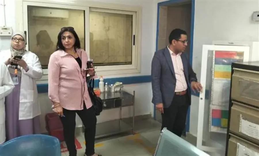 الصحة: فريق الحوكمة يتفقد مستشفى صدر أسوان ويتخذ إجراءات فورية لتفعيل أسرة الرعاية الصحة: فريق الحوكمة يتفقد مستشفى صدر أسوان ويتخذ إجراءات فورية لتفعيل أسرة الرعاية
