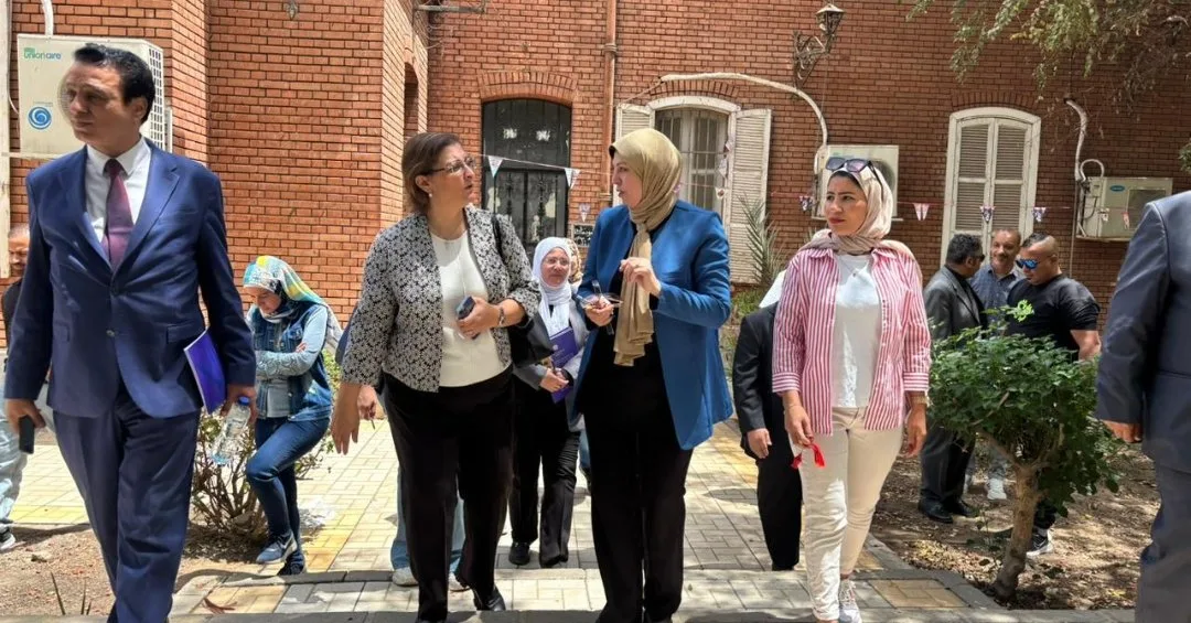 الصحة: لجنة حقوق الإنسان الوطنية تتفقد مستشفى العباسية وتثني على الخدمات المقدمة فيها. الصحة: لجنة حقوق الإنسان الوطنية تتفقد مستشفى العباسية وتثني على الخدمات المقدمة فيها.