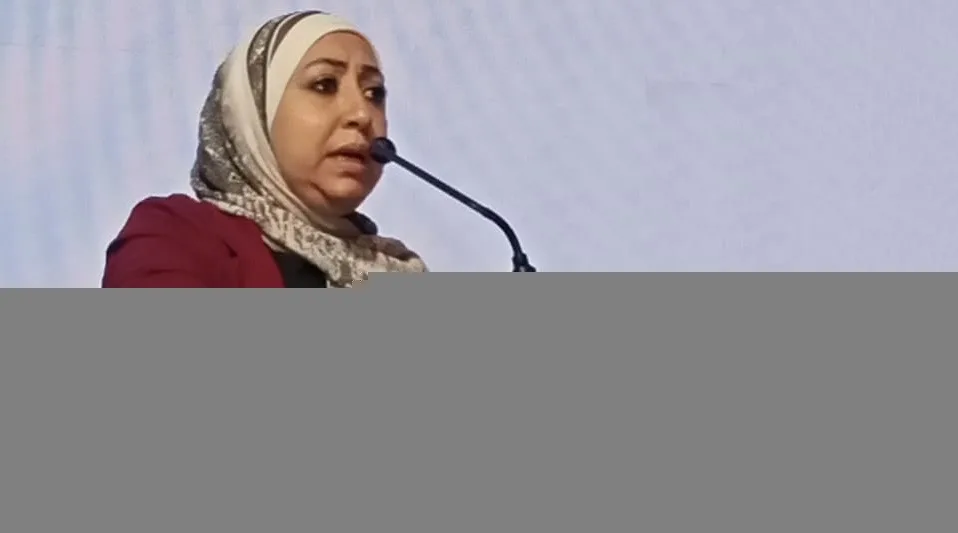 الصناعة: الحاضنات التكنولوجية تدعم رواد الأعمال لابتكار منتجات مصرية ذات قيمة مضافة عالمية الصناعة: الحاضنات التكنولوجية تدعم رواد الأعمال لابتكار منتجات مصرية ذات قيمة مضافة عالمية