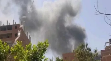 الصور الأولى لاندلاع حريق مصنع بلاستيك في السلام