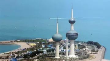 الطقس في الكويت اليوم.. حار نهارًا ورطب على السواحل مساءً
